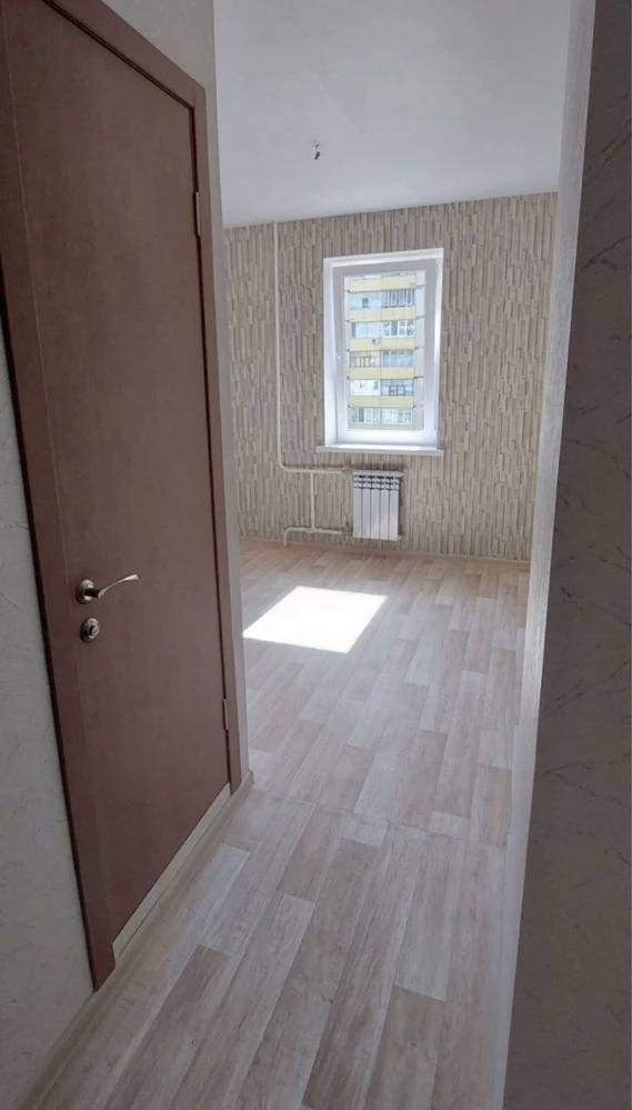 Продається 2-кімнатна квартира, 11 мікрорайон