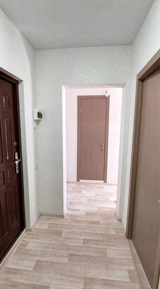 Продається 2-кімнатна квартира, 11 мікрорайон