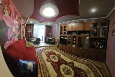 For sale 4-room apartment in Sosgorod, mar
