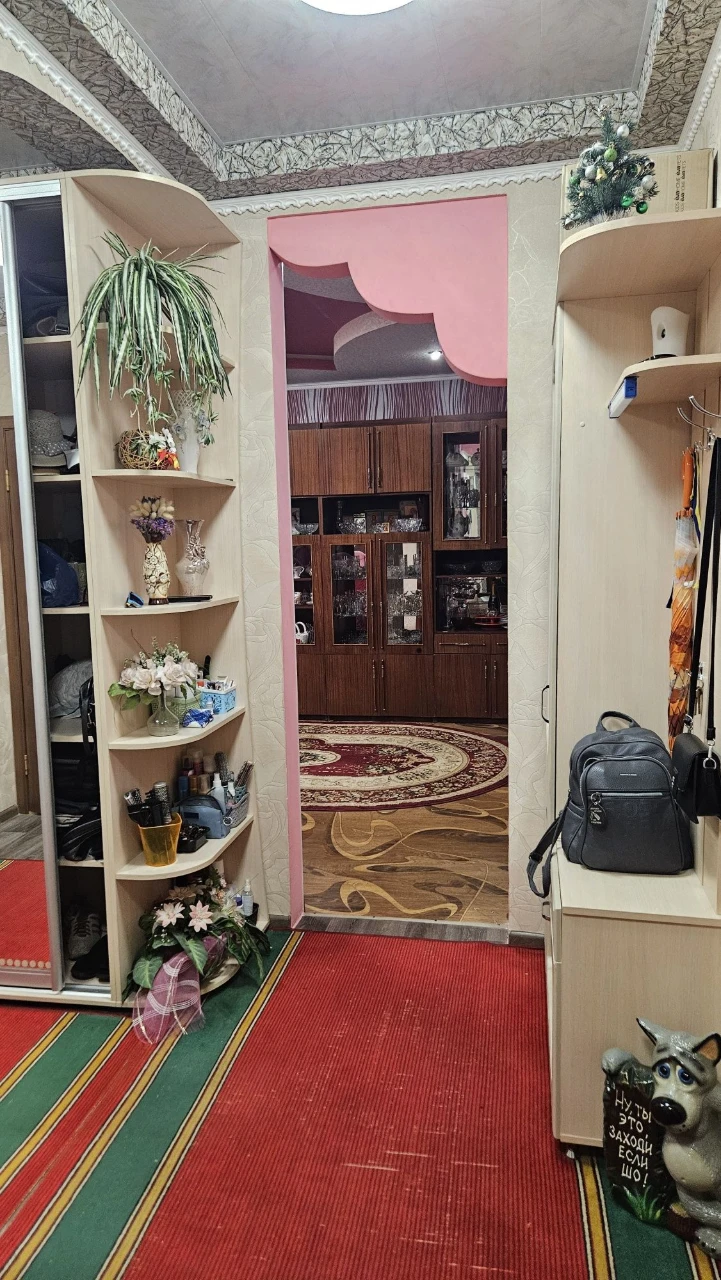 For sale 4-room apartment in Sosgorod, mar