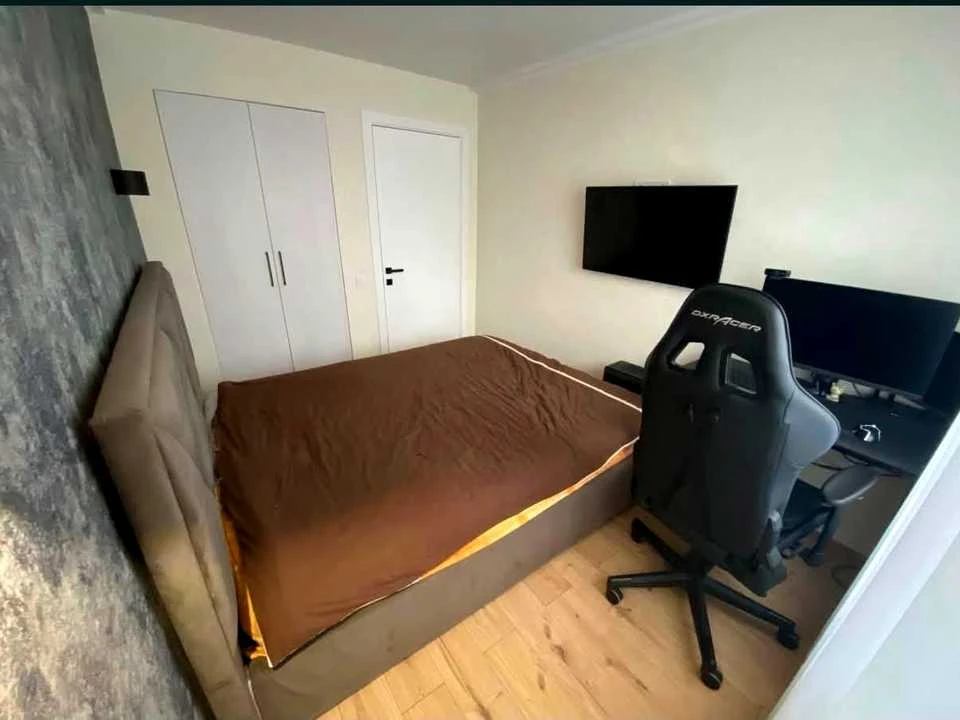 Квартира. Кам'янське, Кам'янське (Дніпродзержинськ), Звениго