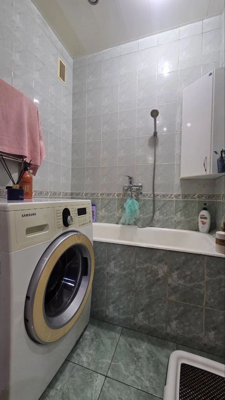Продається чудова 3-кімнатна квартира в центрі міста