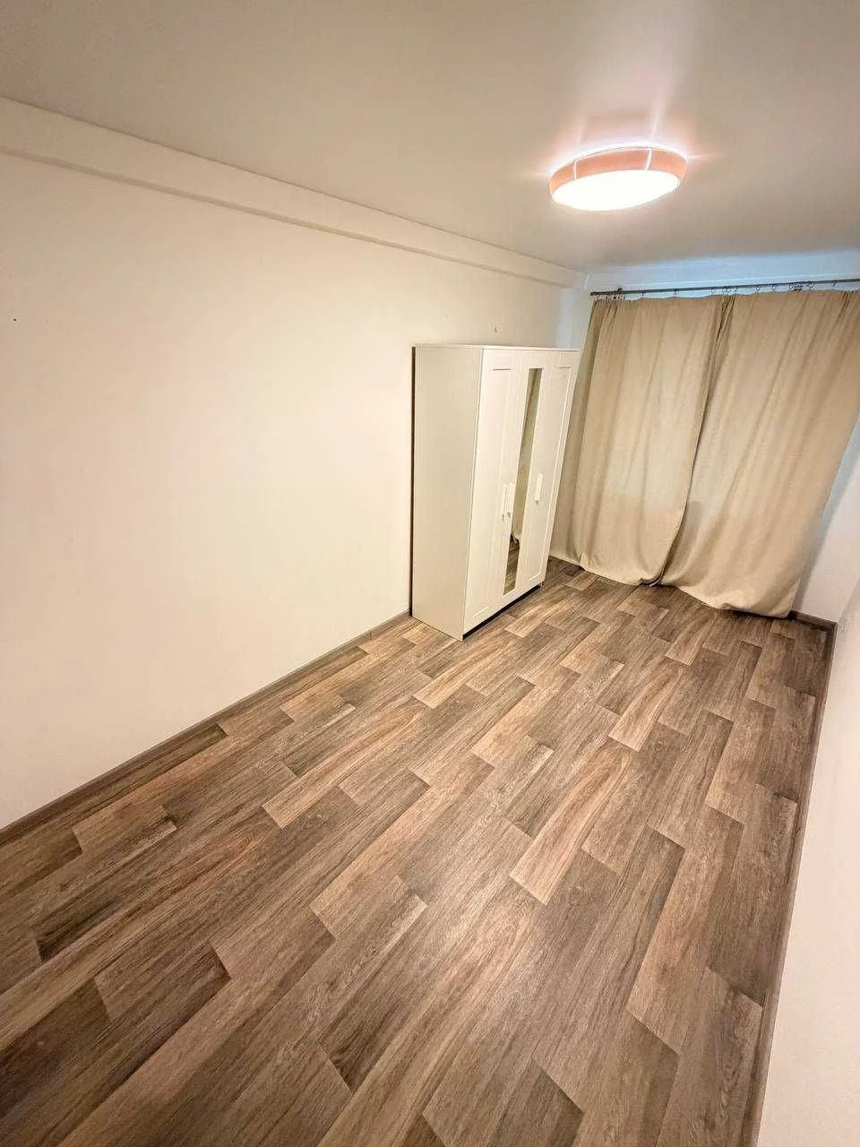 For Sale: 3-bedroom apartment. Cheremushky. Kastan