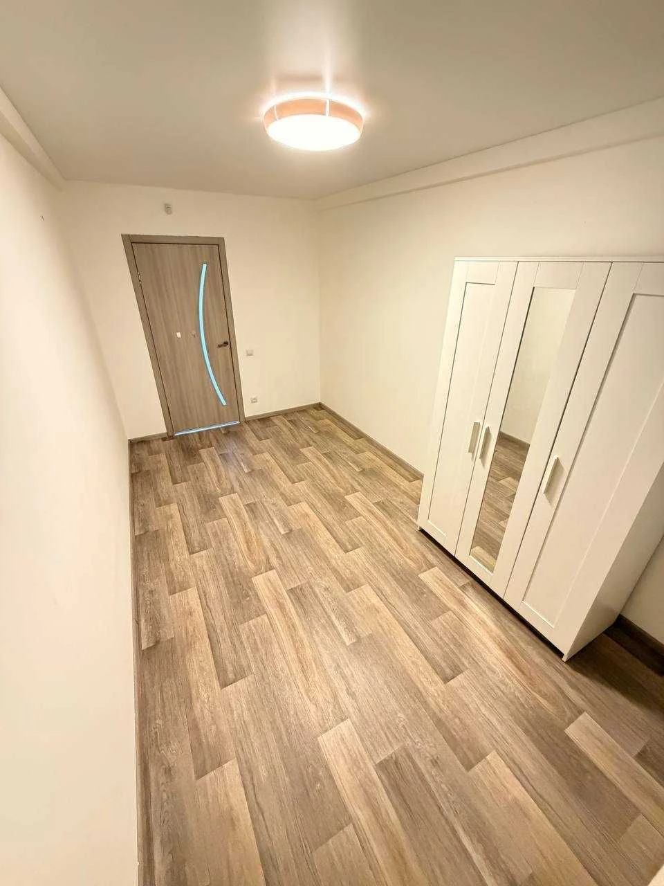 For Sale: 3-bedroom apartment. Cheremushky. Kastan