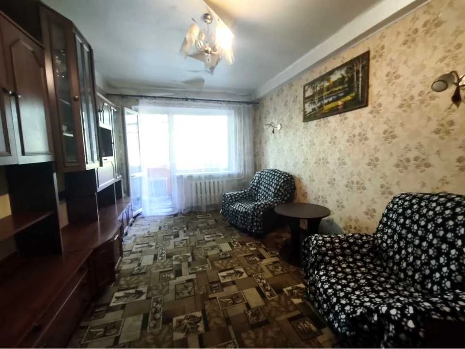 Apartment. Kam'yanske, Kam'yanske (Dniprozhirzhynsk), Maksima