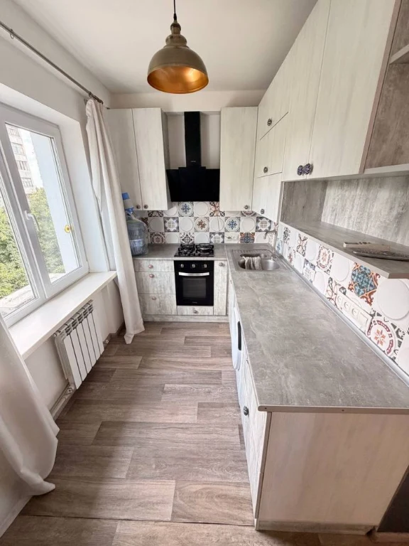 For Sale: 3-bedroom apartment. Right Bank. Cheremushki.