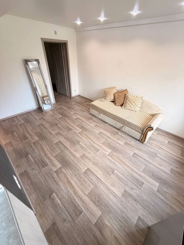 For Sale: 3-bedroom apartment. Right Bank. Cheremushki.