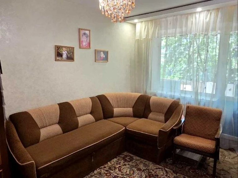Квартира. Кам'янське, Кам'янське (Дніпродзержинськ), Євгена