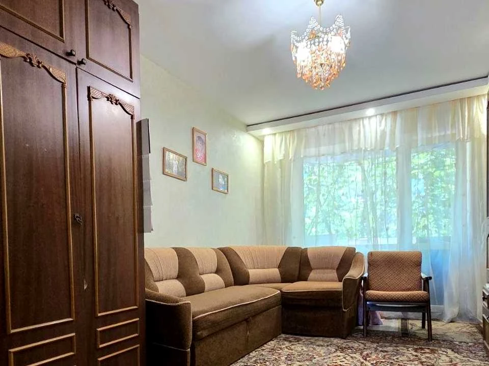 Квартира. Кам'янське, Кам'янське (Дніпродзержинськ), Євгена