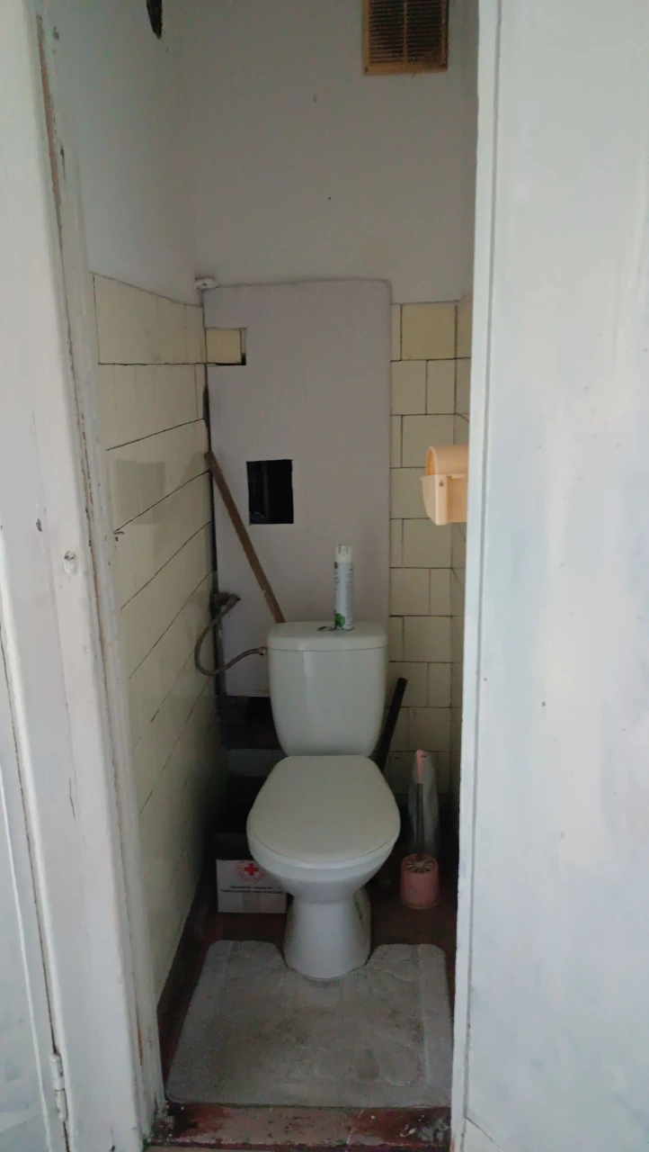 For Sale: 3 rooms, Vladimir Sirenko Street (Loktykhova)