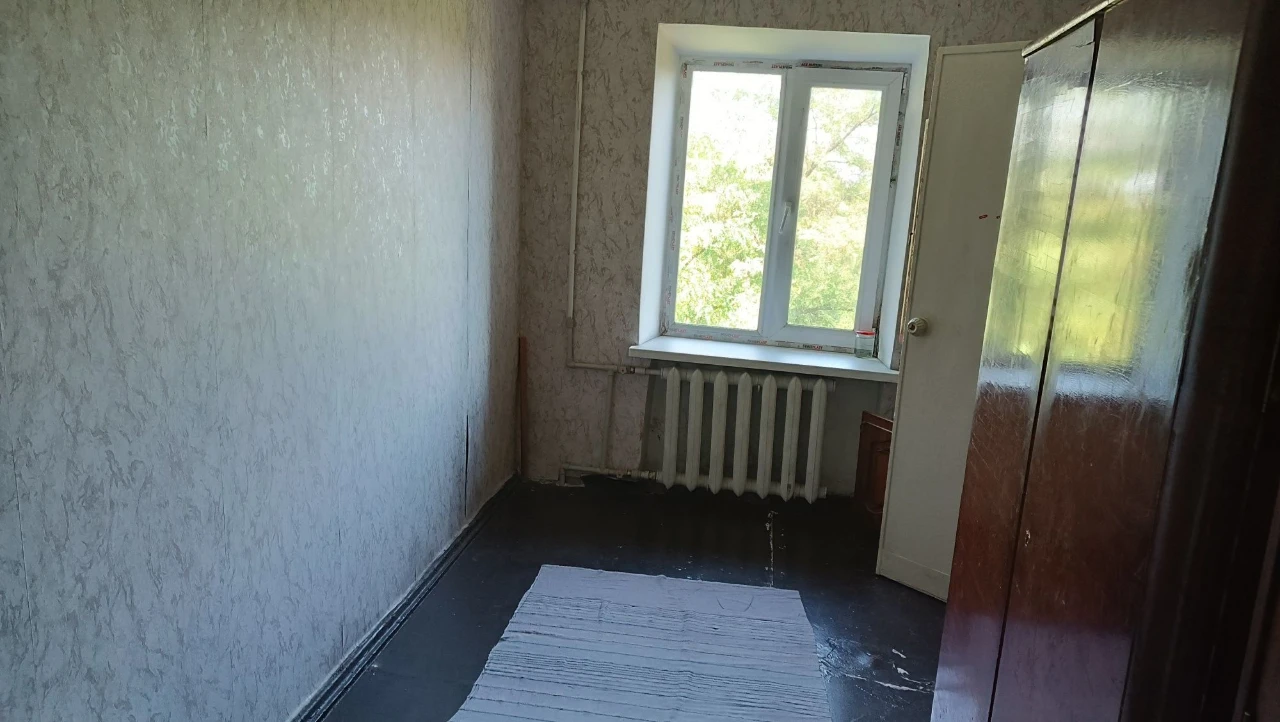 For Sale: 3 rooms, Vladimir Sirenko Street (Loktykhova)