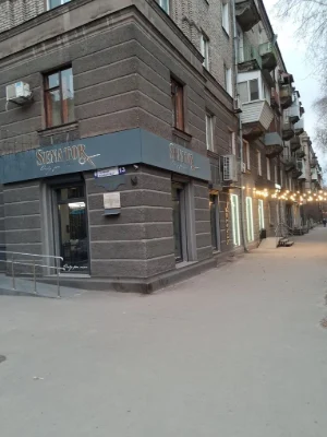 For Sale: 2-room Stalin-era apartment, separate rooms, address: Sachko Street/Center