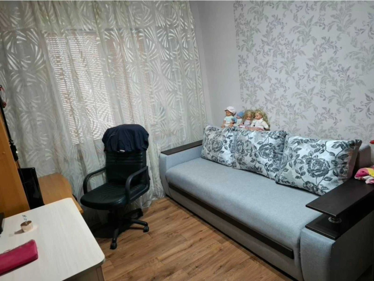 SALE of a 3-room apartment on the left bank (sale possible at)