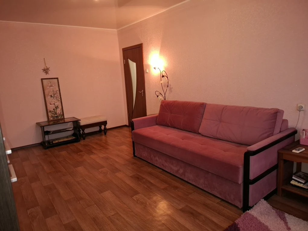 Продажа 3-комнатной квартиры, кирпичное здание