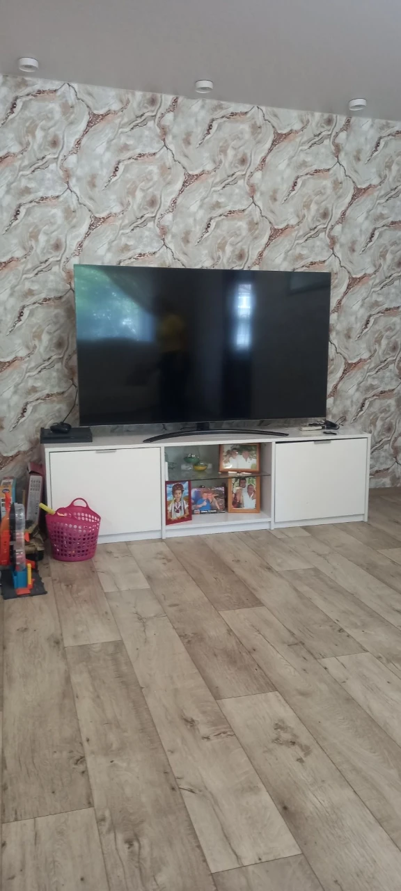Продаж 3-кімнатної квартири 60м² в будинку на 5 поверсі.