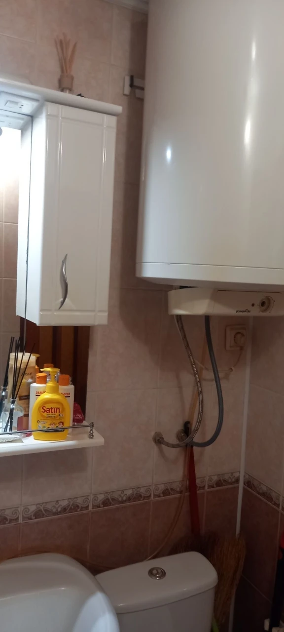 Продаж 3-кімнатної квартири 60м² в будинку на 5 поверсі.