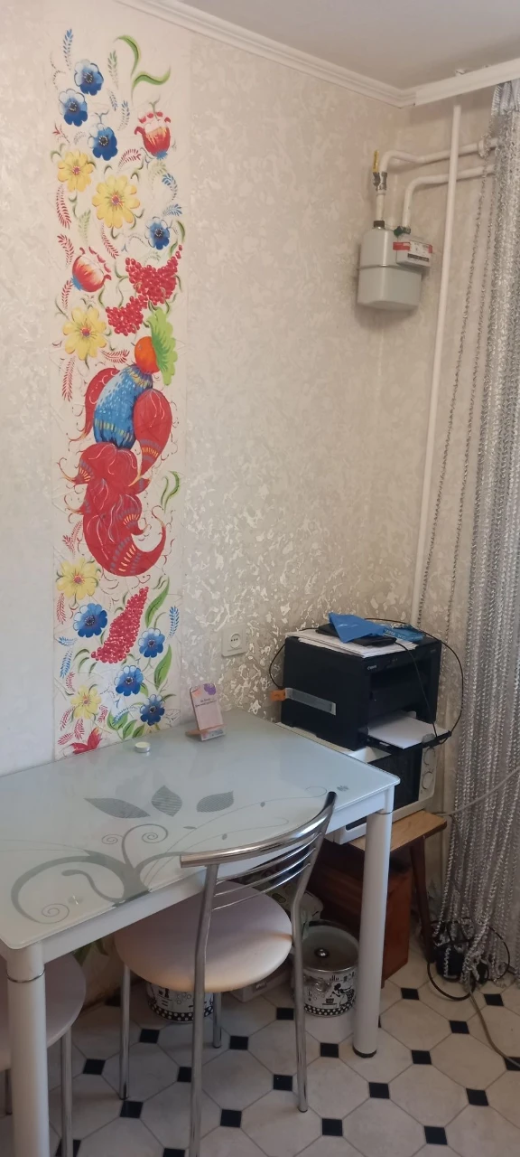 Продаж 3-кімнатної квартири 60м² в будинку на 5 поверсі.