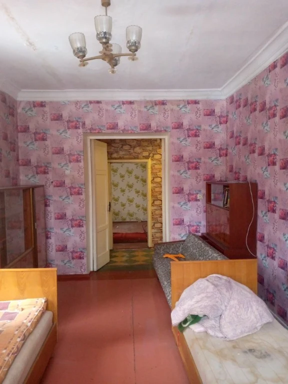 Продається двокімнатна квартира у ДНЕПРІ-СТРОЄ!