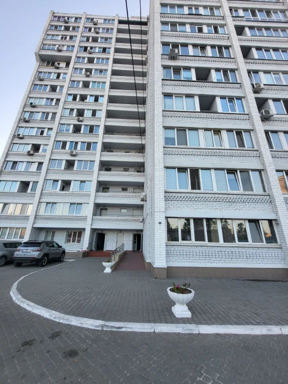 Продаётся 3-комнатная квартира 94 м² в доме ОСББ. Левый бере