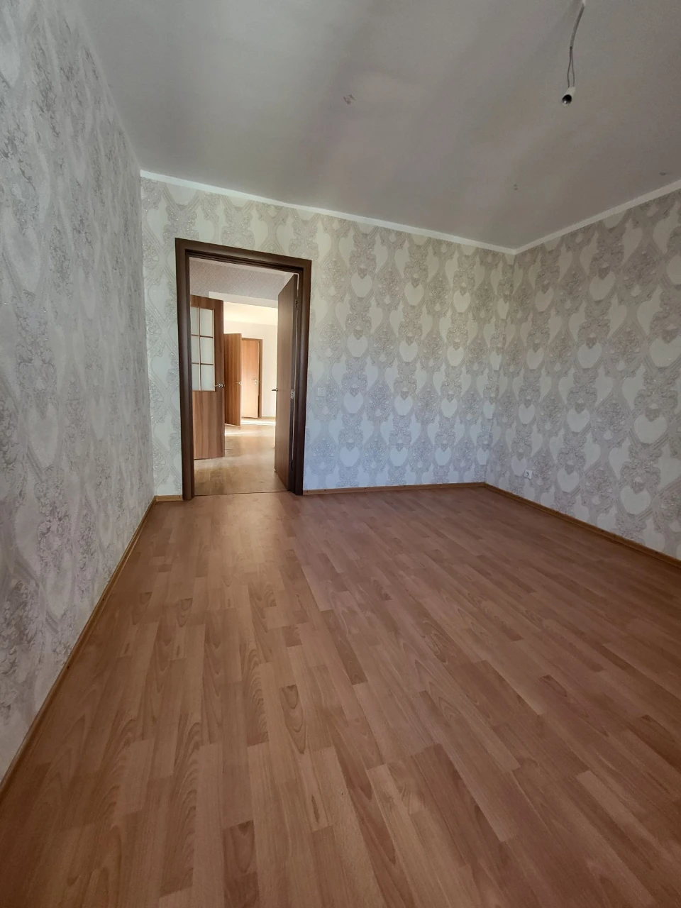 Продаётся 3-комнатная квартира 94 м² в доме ОСББ. Левый бере
