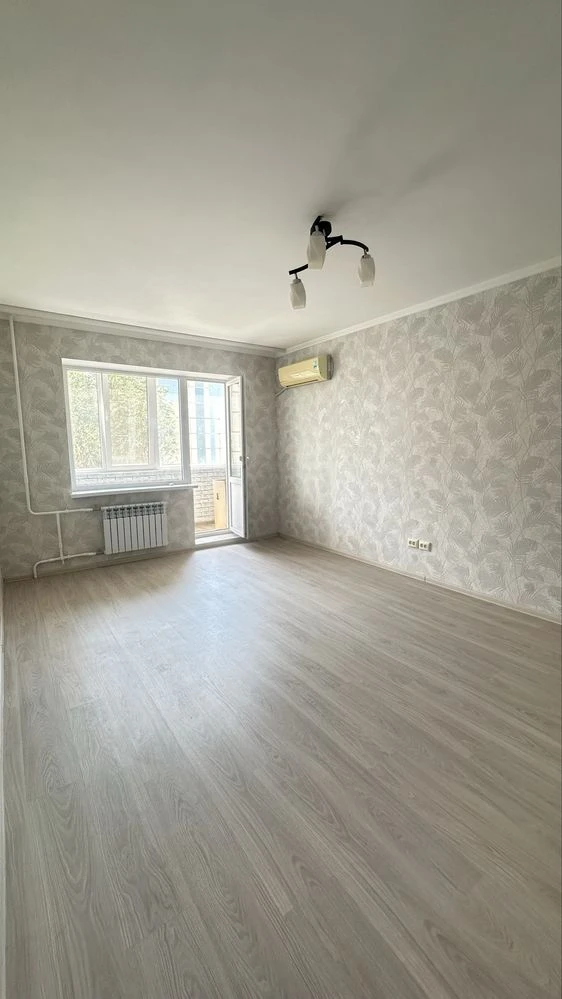 Продам 2-х комнатнуюю квартиру Левый берег