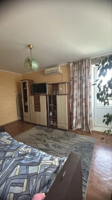 Продажа 2-комнатной квартиры с мебелью и техникой. Каменское, левый берег