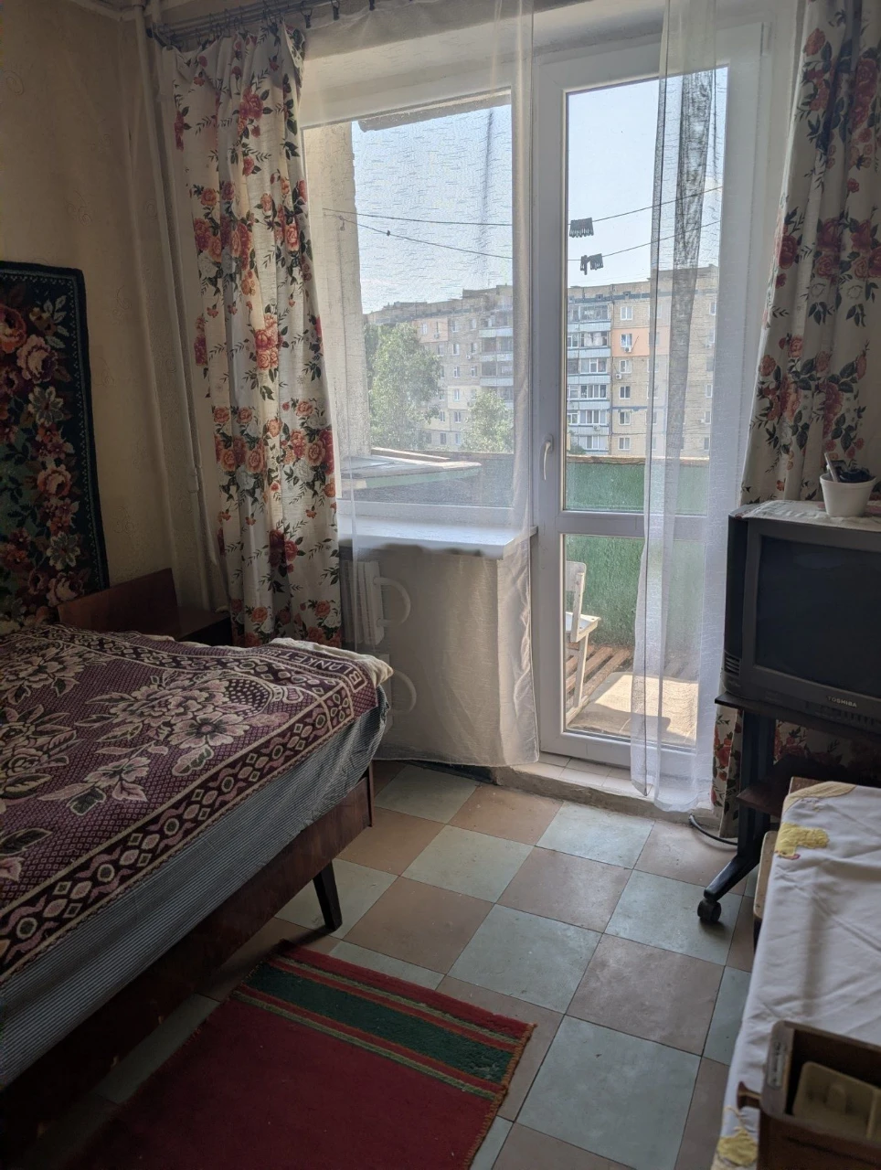 Продається комфортна 3-кімнатна квартира на Левому березі, 1-й мікрорайон