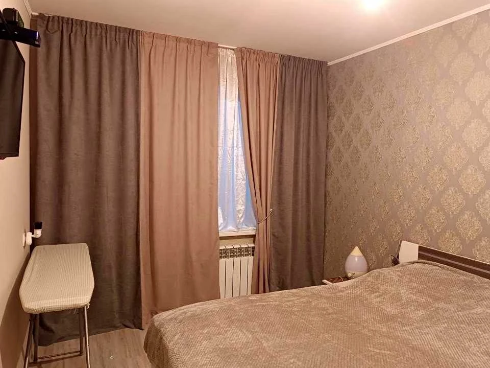 Квартира. Каменское, Каменское (Днепродзержинск), Айвазов