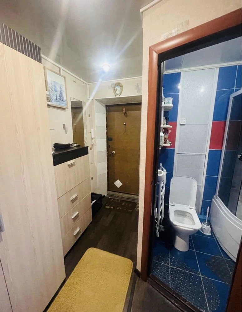 Продається 2-кімнатна квартира в цегляному будинку, проспект Свободи
