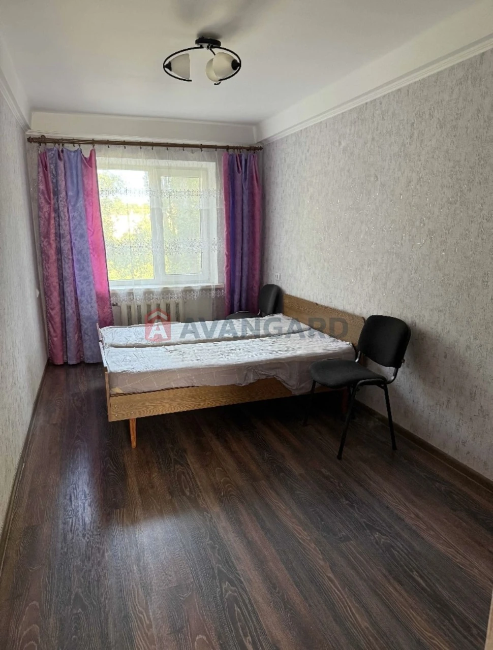 Apartment for Sale / E-transfer
