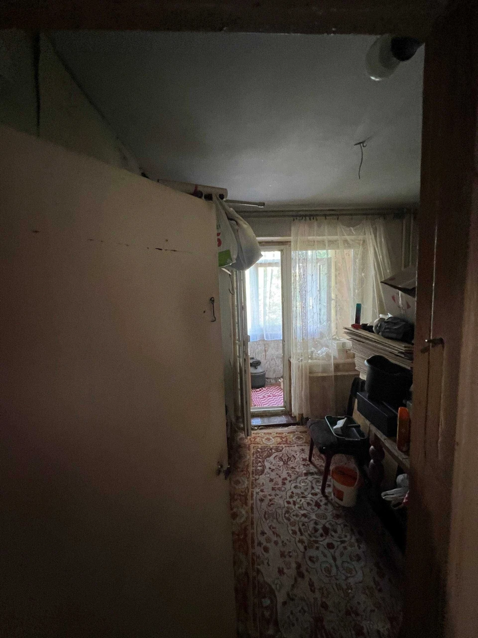 Продається 4-кімнатна квартира на Лівому березі (1-й мікрорайон), Кам'я