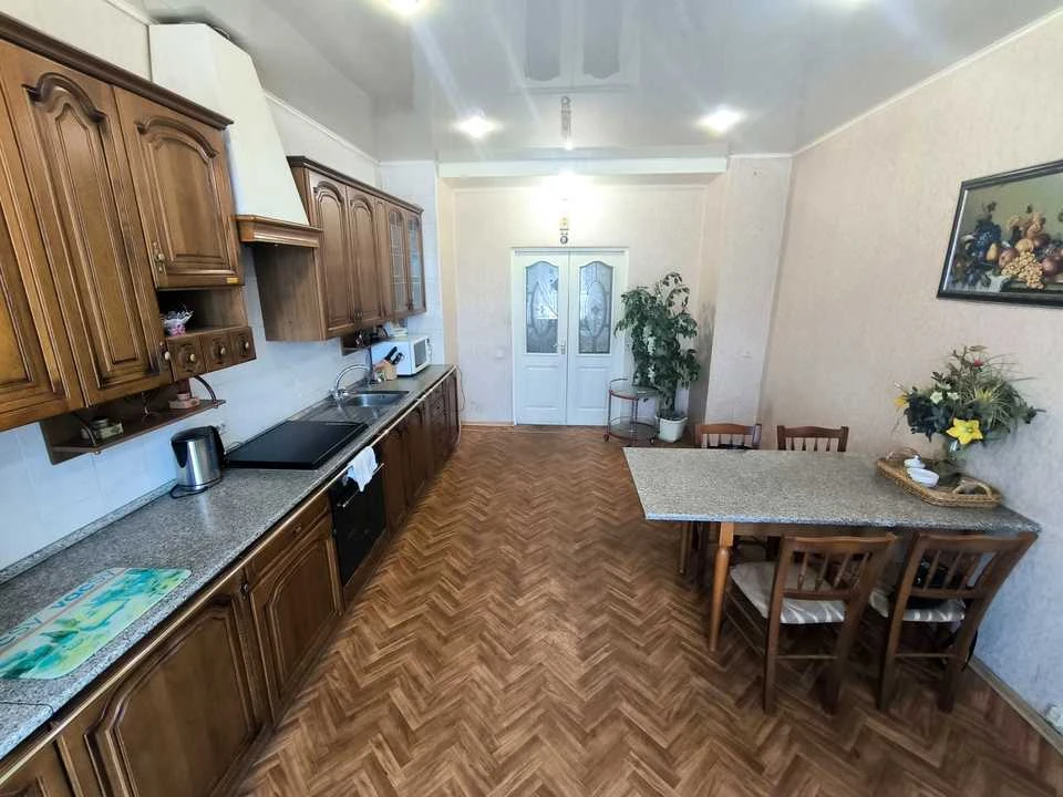 Квартира. Дніпродзержинськ, Кам'янське