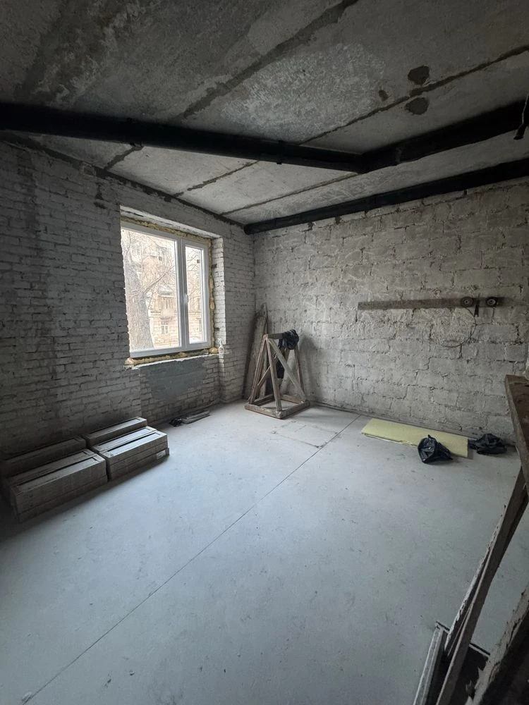 For Sale: 2-bedroom apartment, 90 sq m in the city center!