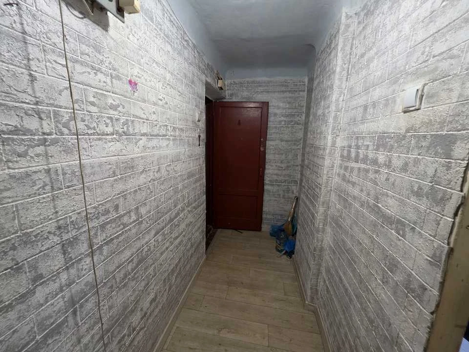 Apartment. Ivan Sirka Street, Kamenyshke