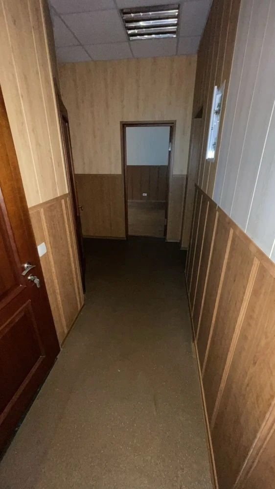 Продам 5 кімнатну квартиру в Центрі міста