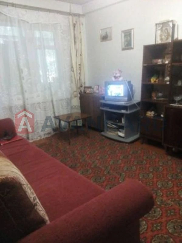 For sale 3 rooms in Відродження