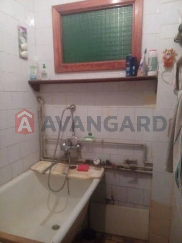 For sale 3 rooms in Відродження