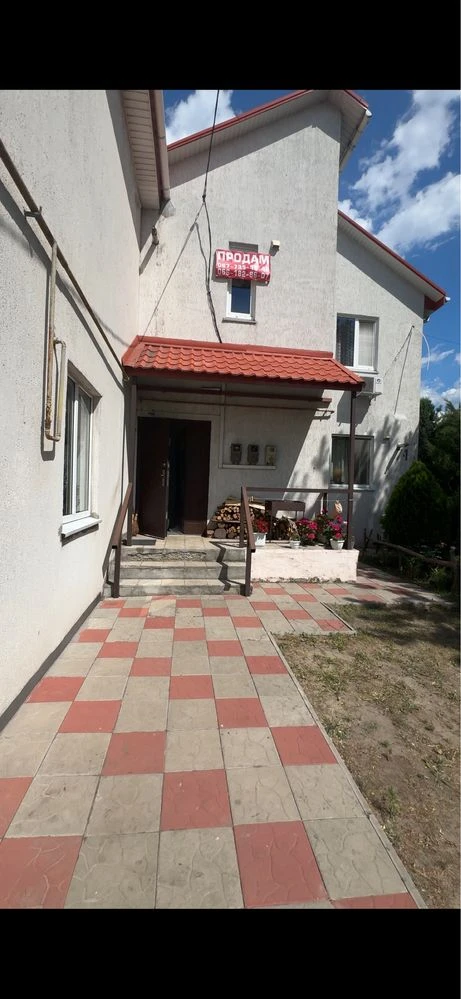 Продається квартира в котеджному селищі на Голубом озере. Марія Тоток АН "Ключ"