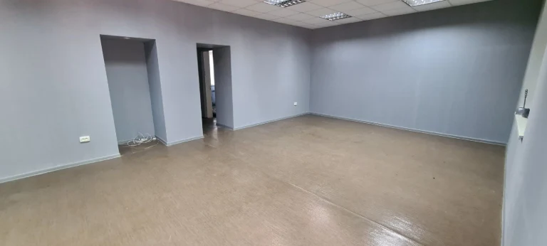 For Sale: 3-bedroom apartment in the center of T. Shevchenko, near an office or store, 66 sq.m.