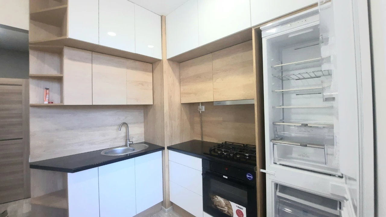 Продаж 2-кімнатна квартира (Центр, Сталінська)