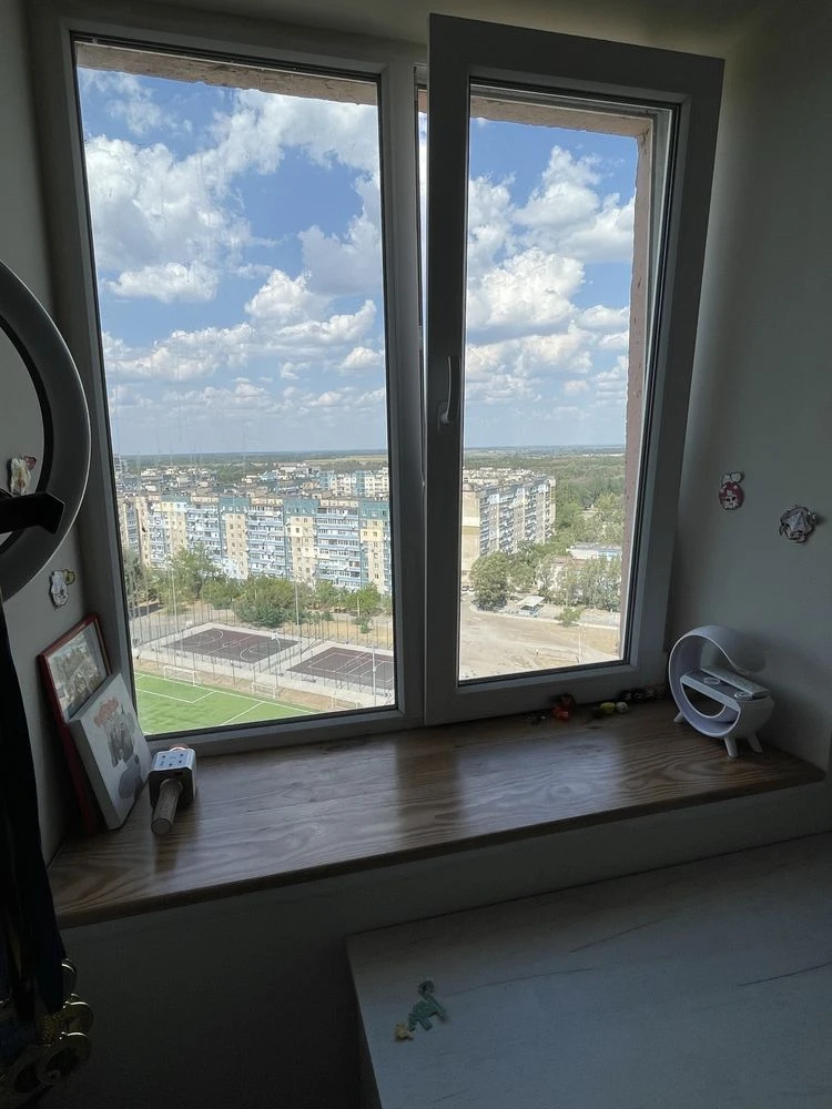 Продается 3-комнатная квартира в районе Левобережный