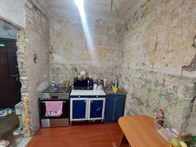 Продаж 3-кімнатної квартири в районі "Костела", центральна частина міста