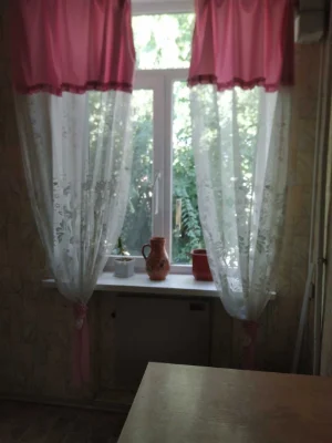 FOR SALE: Fully furnished 2-room apartment in a courtyard, B. Khmelnytsky Street (A)