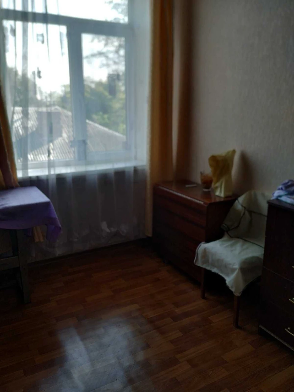 FOR SALE: Fully furnished 2-room apartment in a courtyard, B. Khmelnytsky Street (A)