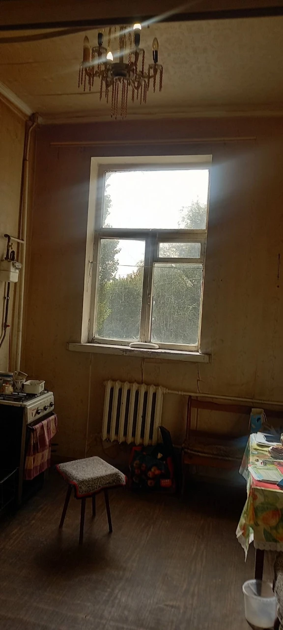 Продам 2ух.к.кв 2/3  Сталинка ул.Калеусовская.
