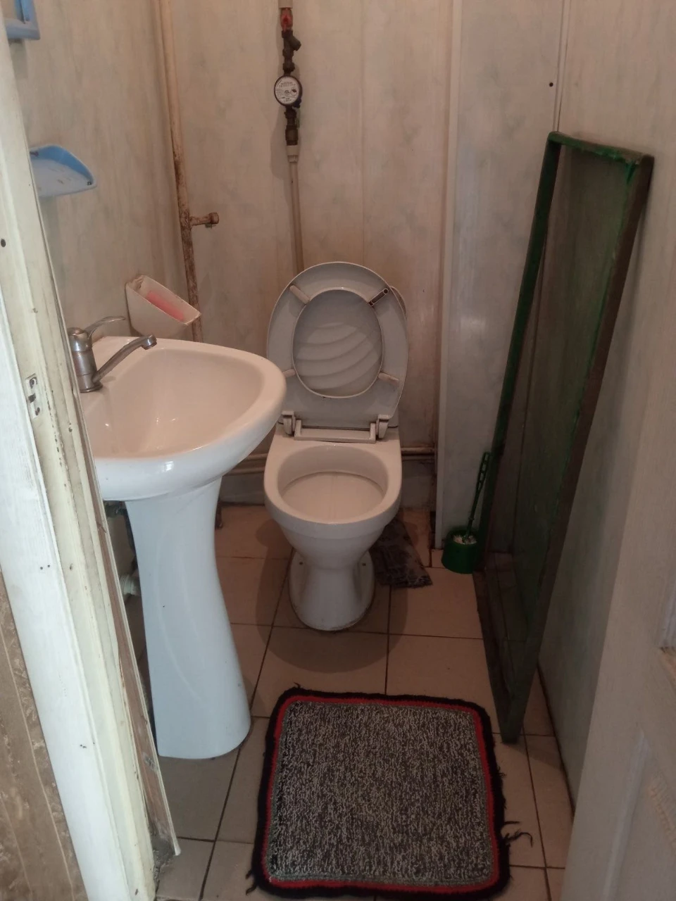 Продам 2ух.к.кв 2/3  Сталинка ул.Калеусовская.