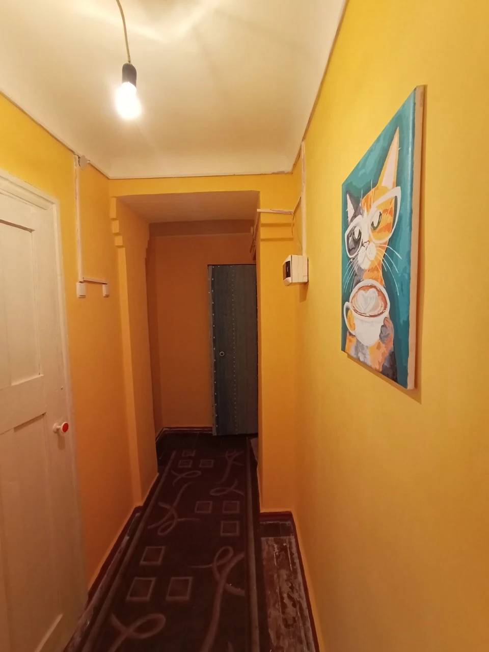 Продам світлу і теплу 2-кімн.квартиру
