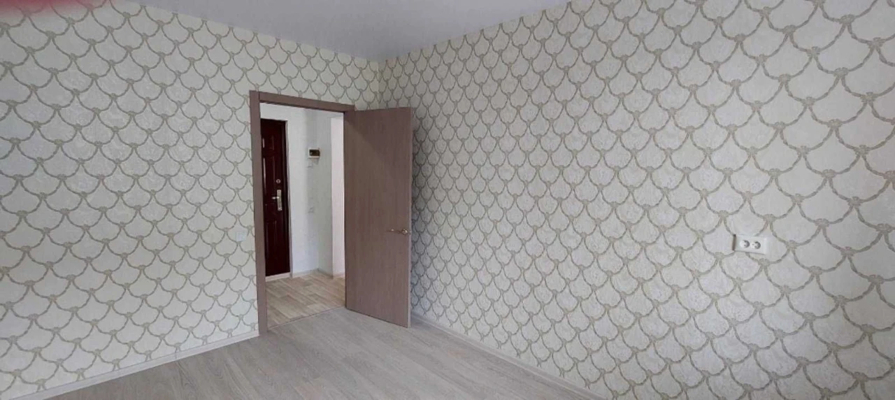 FOR SALE 2-ROOM APARTMENT WITH RENOVATION, 11th microdistrict, left bank