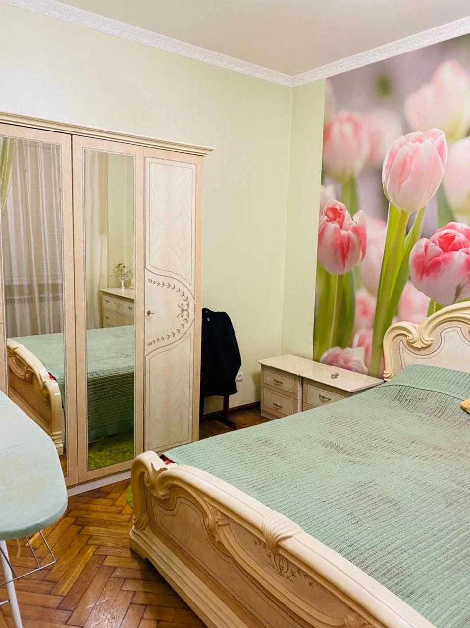 4-room apartment on G. Romanova Center
