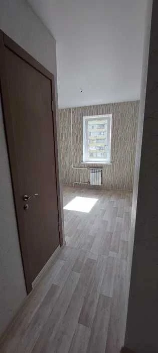 Продам 2-кімнатну квартиру. 11 мікрорайон. Лівий берег.